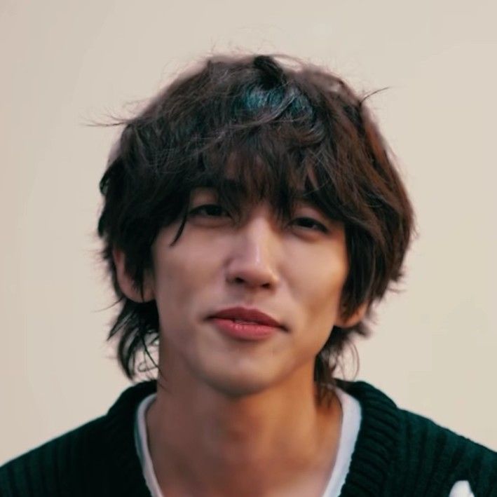 Latest photo of Lee Seungyoon