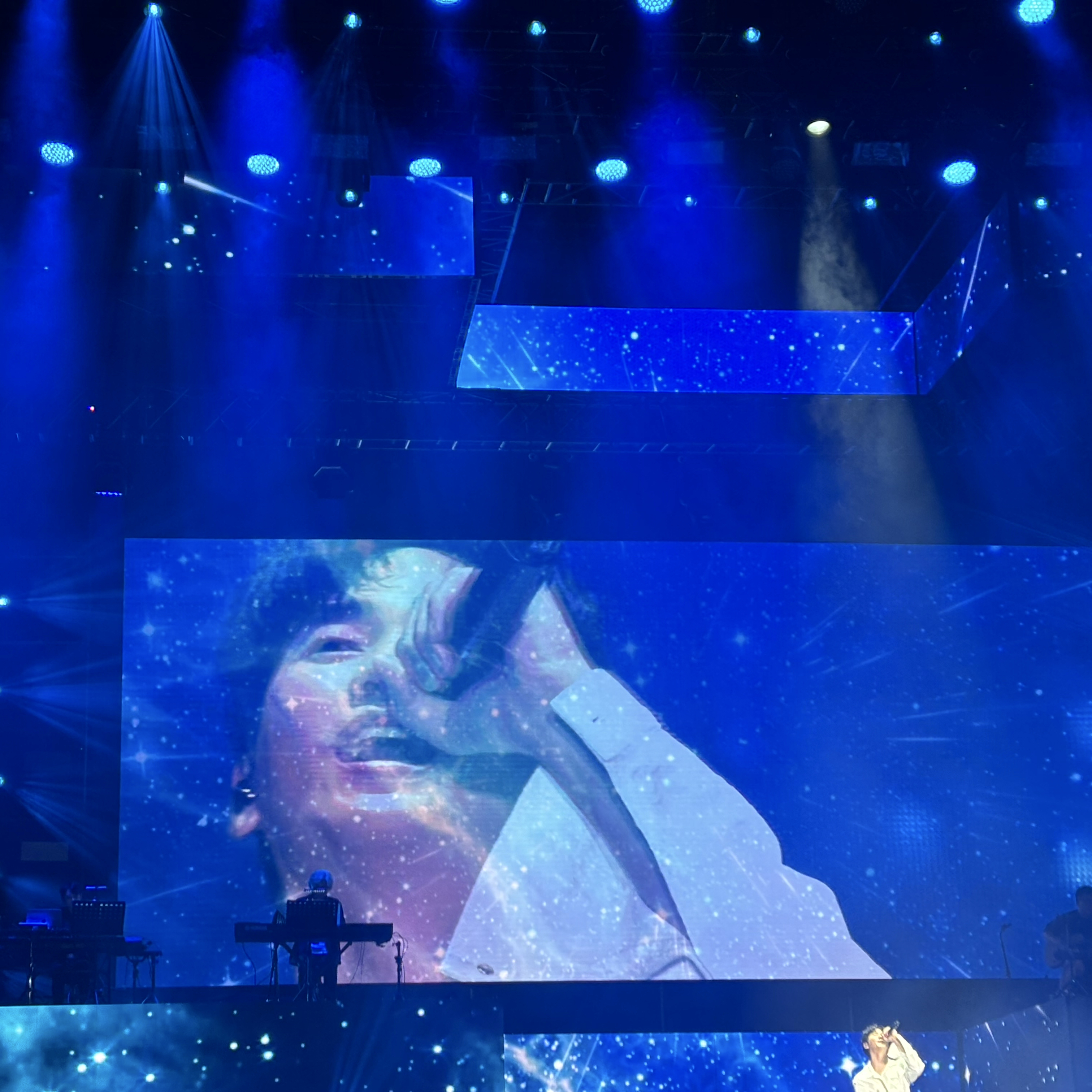 Behind-the-scenes cut of Kim Soohyun