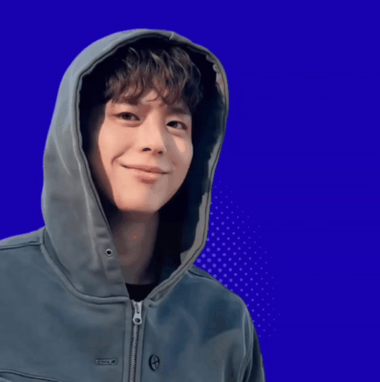 Recent activity shot of Park Bogum