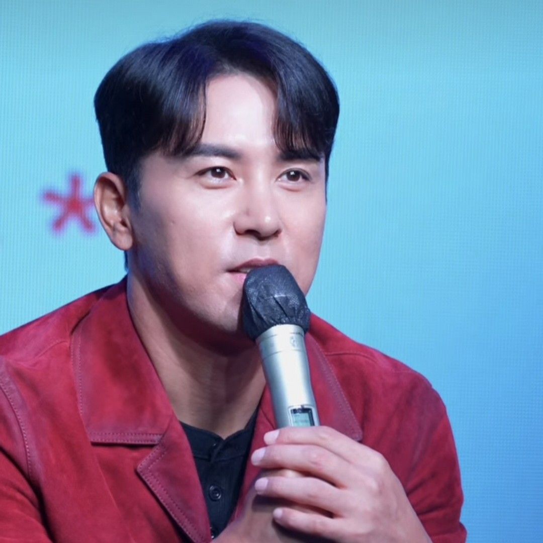 Recent activity shot of Jang Minho