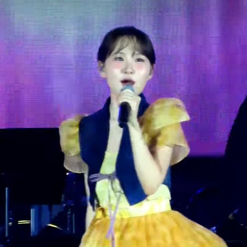 김다현의 최신 사진