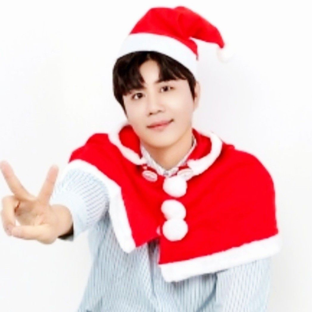 チン・ヘソンの最新写真