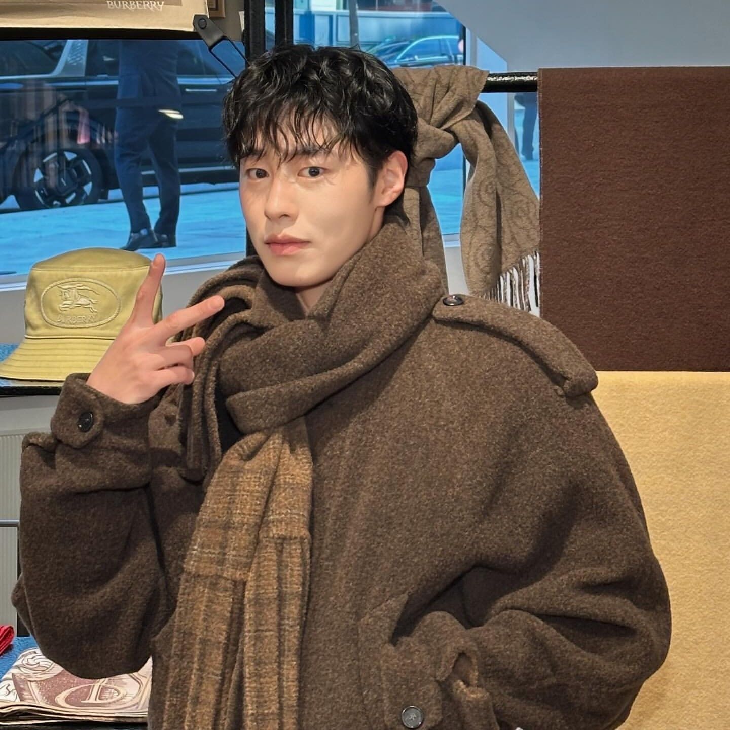 Recent activity shot of Lee Jaewook