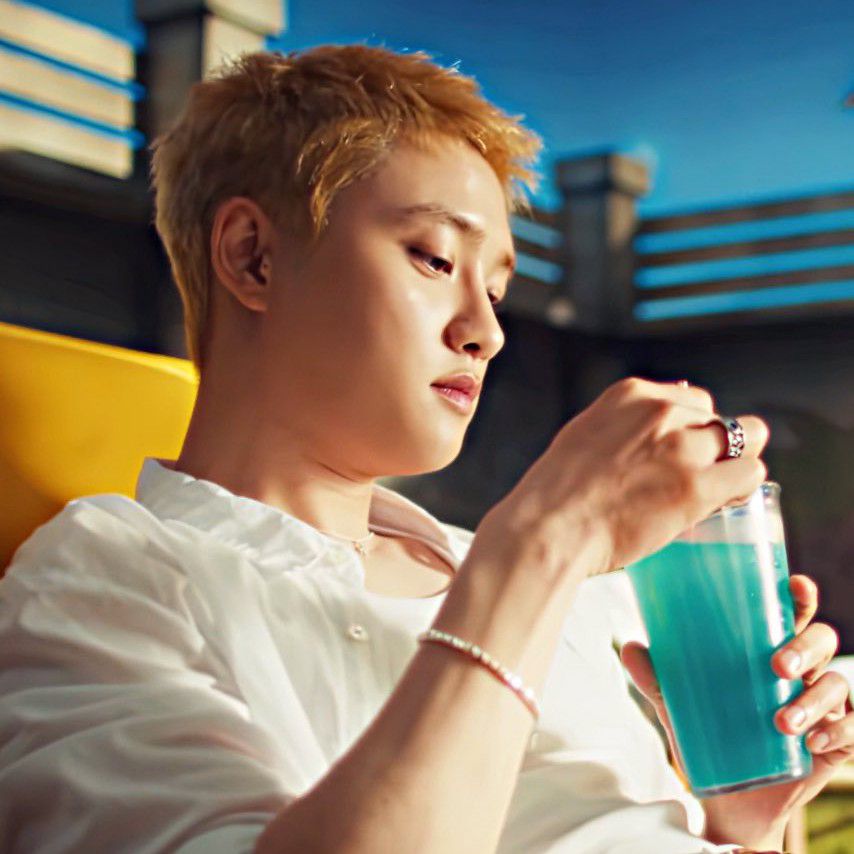 A moment captured by a fan of Doh Kyungsoo (D.O.)