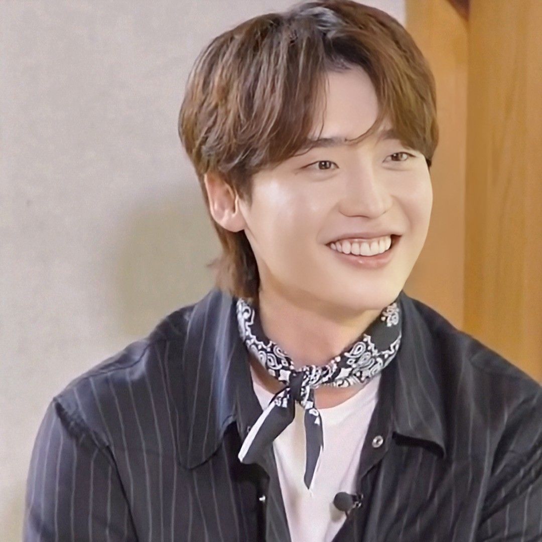 Latest photo of Lee Jongsuk