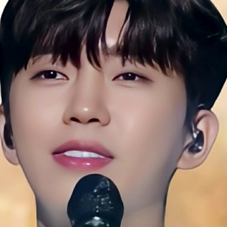 임영웅 최근 활동샷