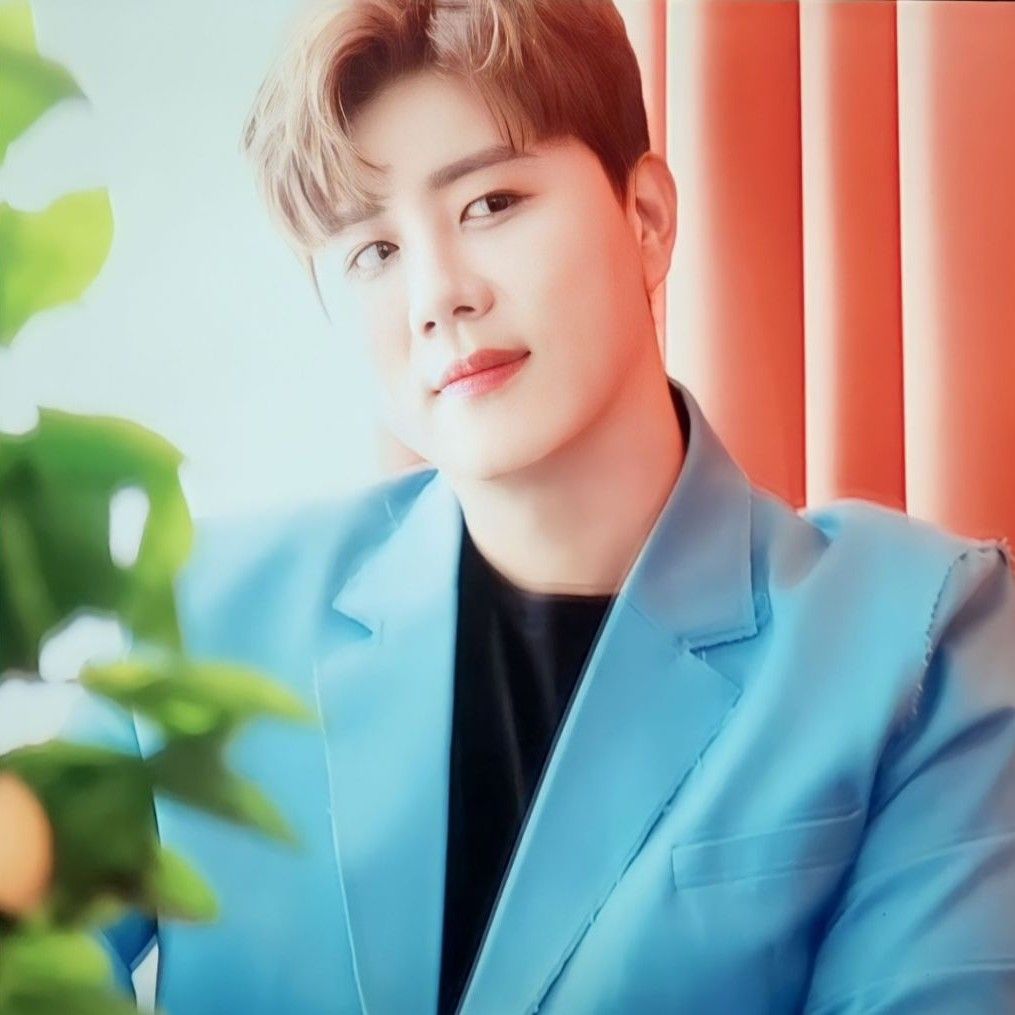 Behind-the-scenes cut of Jin Haesung