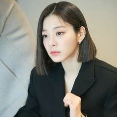 Behind-the-scenes cut of Seol Inah