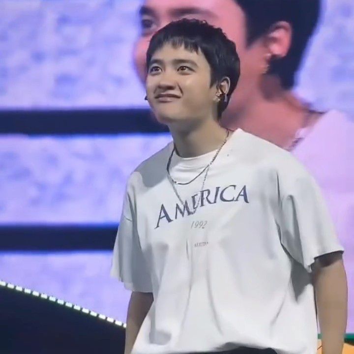 Behind-the-scenes cut of Doh Kyungsoo (D.O.)