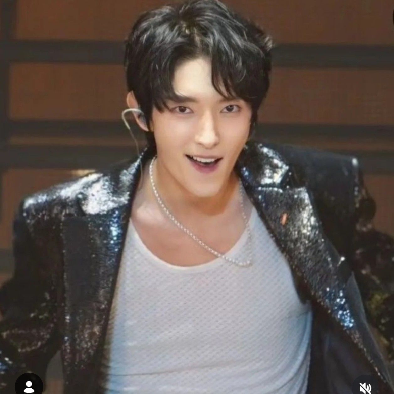 Recent activity shot of Lee Joongi