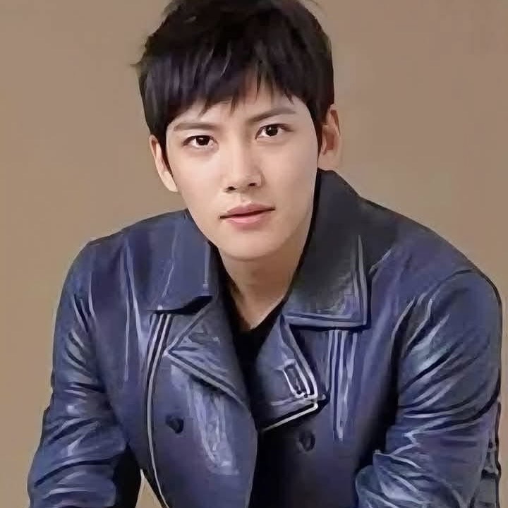 지창욱의 최신 사진