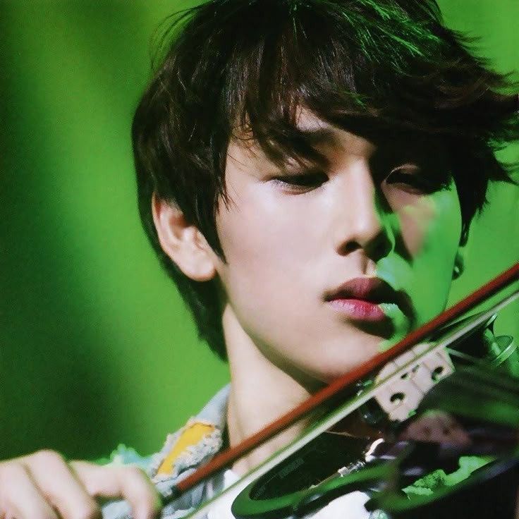 Behind-the-scenes cut of Yim Siwan
