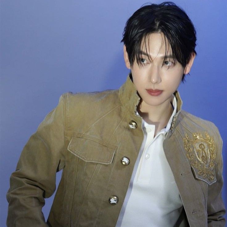 Behind-the-scenes cut of Lim Siwan