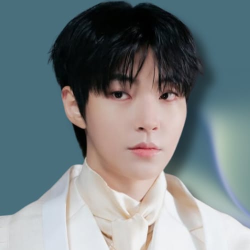 A moment captured by a fan of Hwang Inyoup