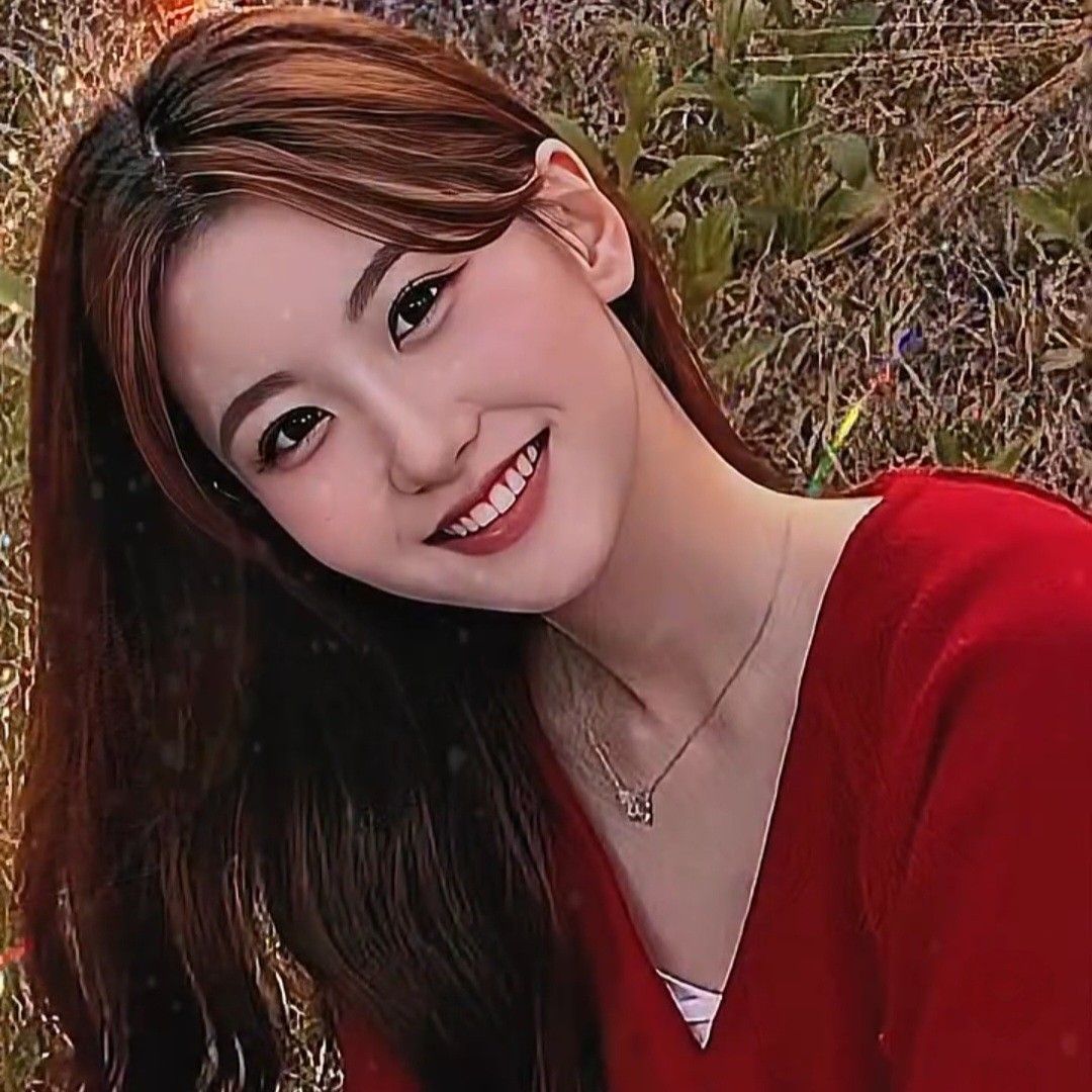 Latest photo of Oh Yujin