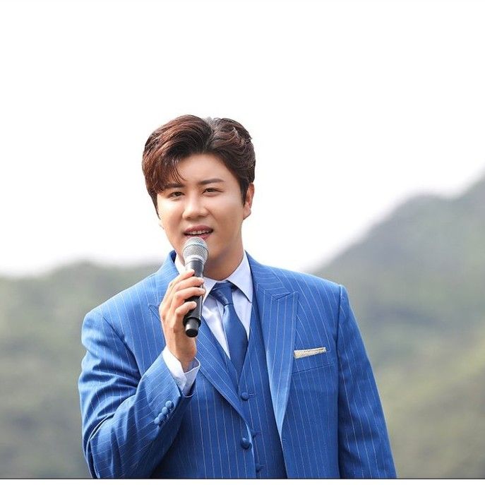Behind-the-scenes cut of Jin Haesung
