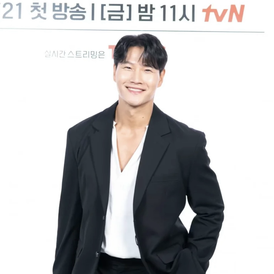 Behind-the-scenes cut of Kim Jongkook