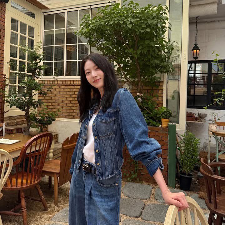 Recent activity shot of Gong Seungyeon