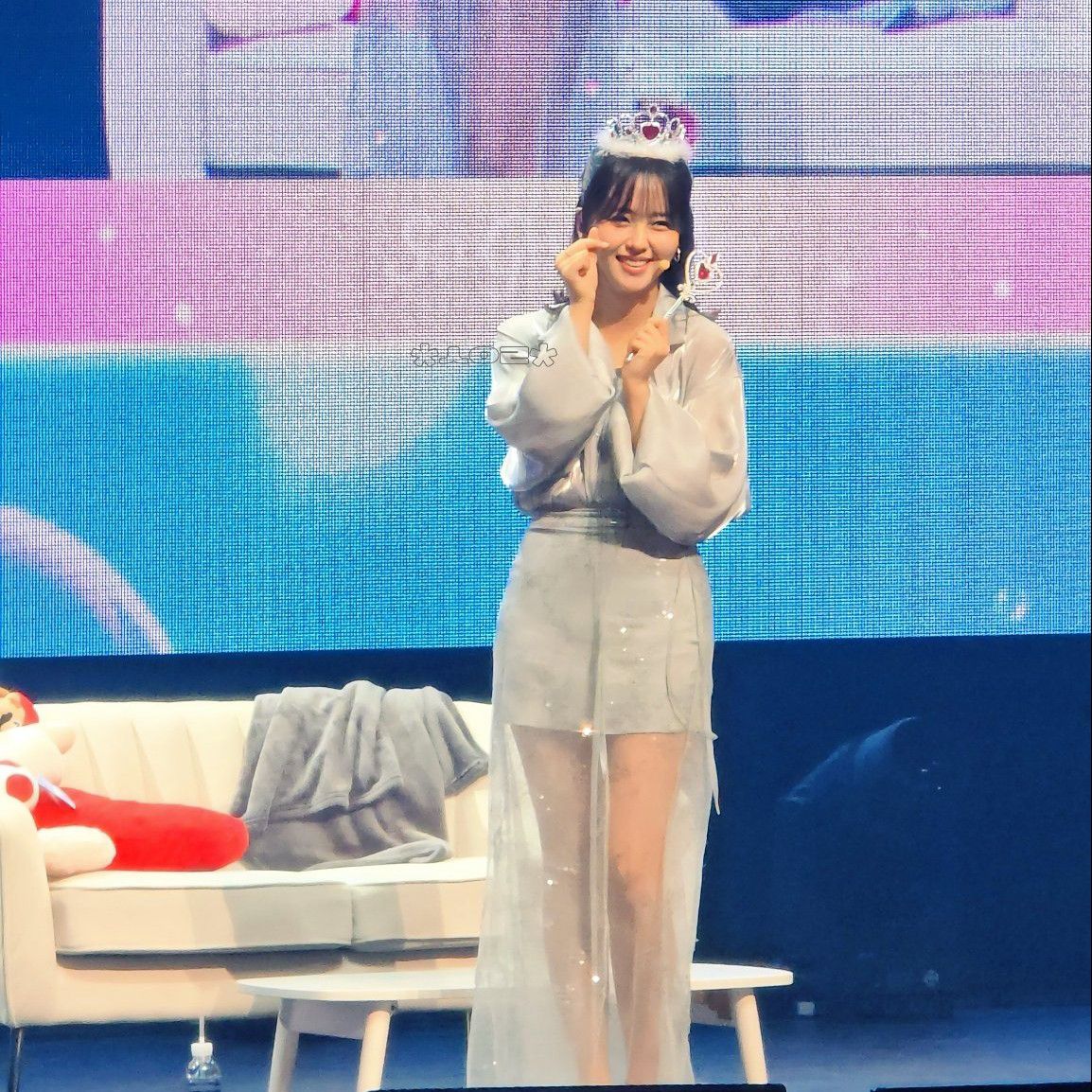 Behind-the-scenes cut of Kim Sohyun
