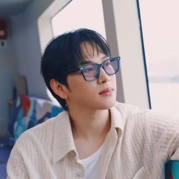 Recent activity shot of Lim Siwan