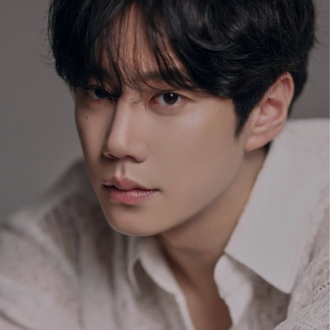 Recent activity shot of Lee Junyoung