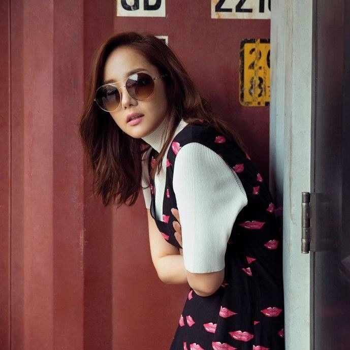 Recent activity shot of Park Minyoung