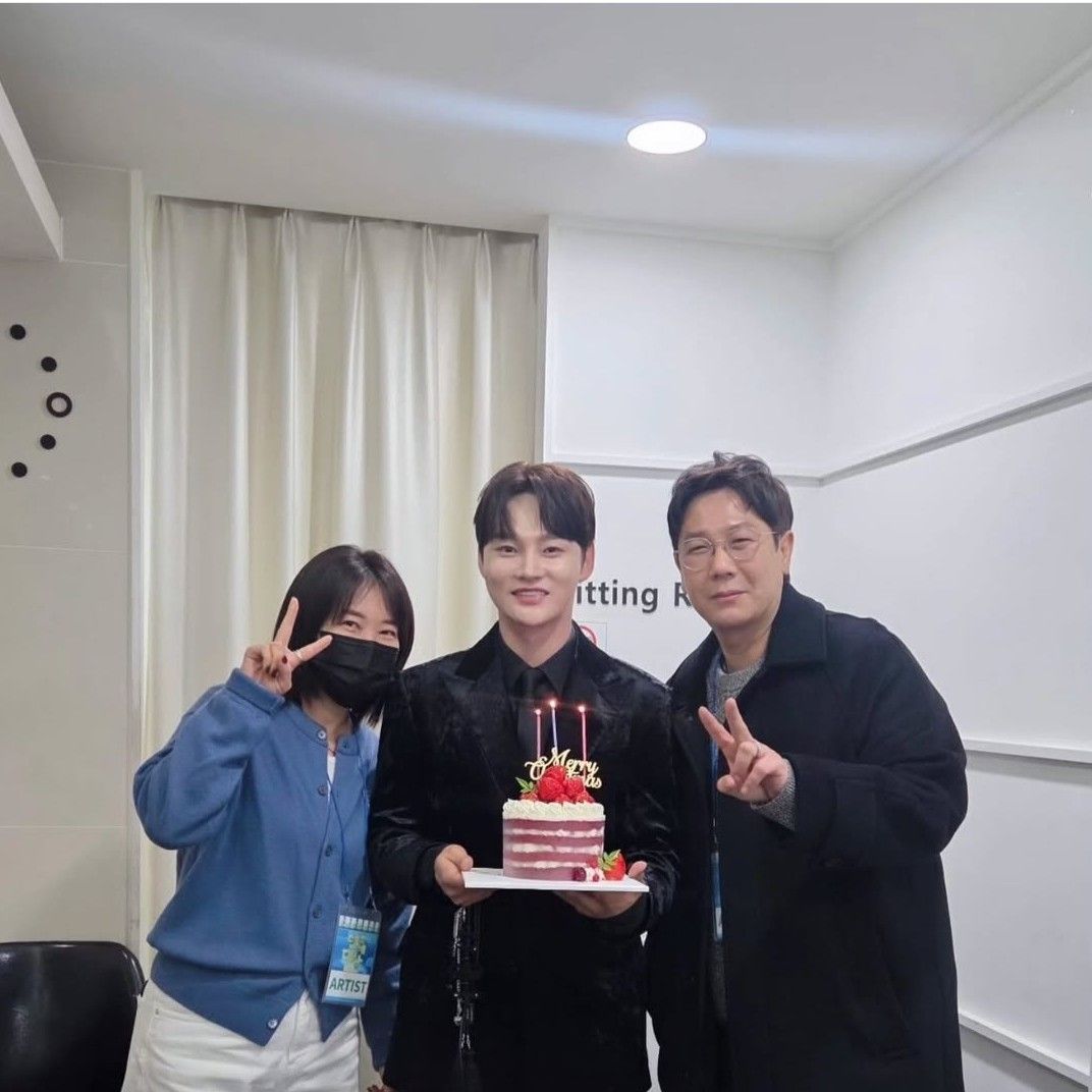 박서진의 비하인드 컷