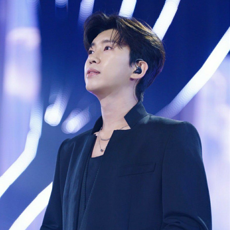 임영웅 최근 활동샷