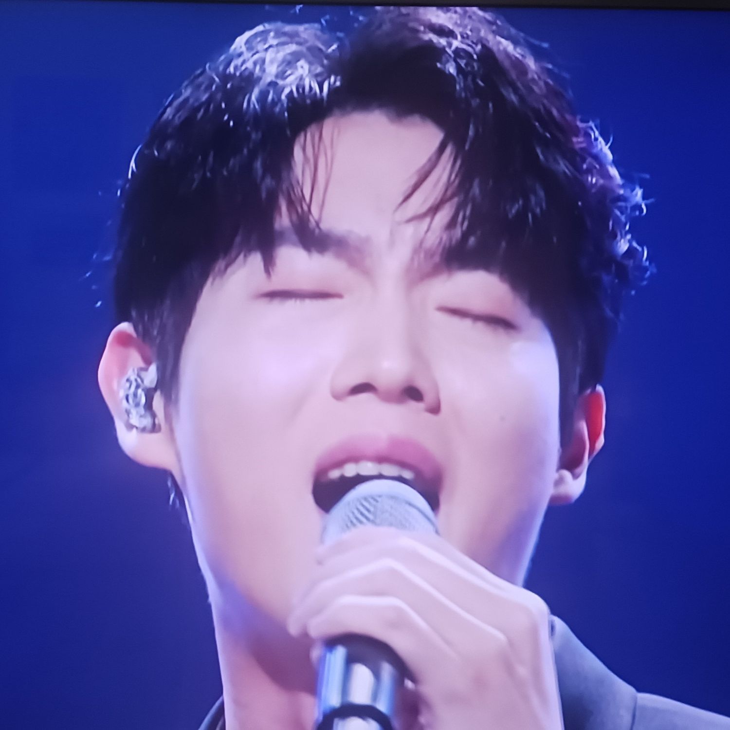 Latest photo of Son Taejin