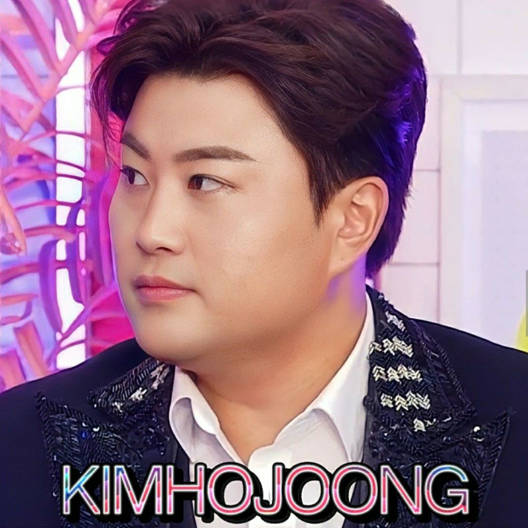 粉絲拍下的金浩中瞬間