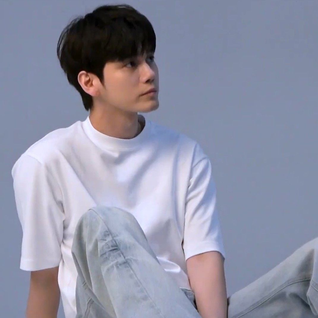 A moment captured by a fan of Ong Seongwu