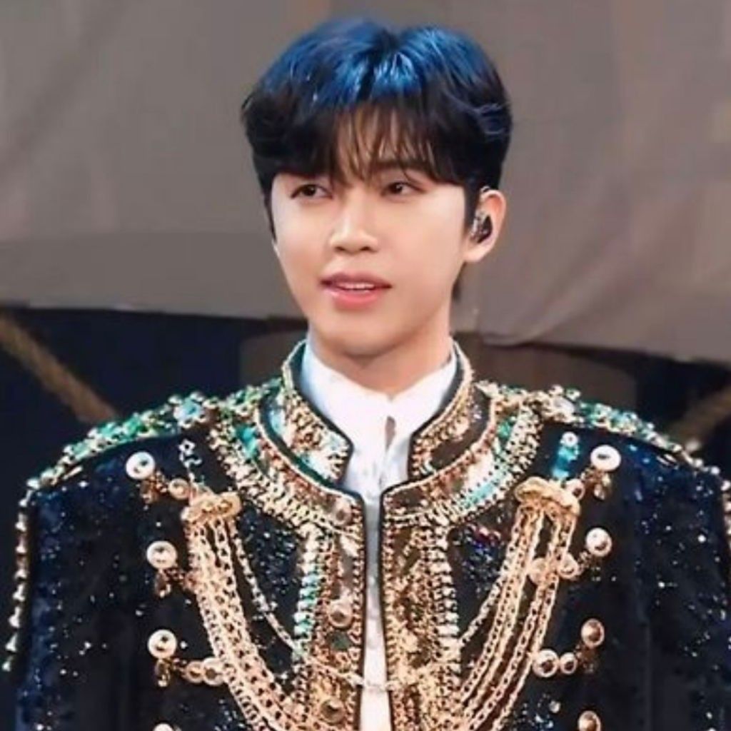 Foto kegiatan terbaru dari Lim Youngwoong