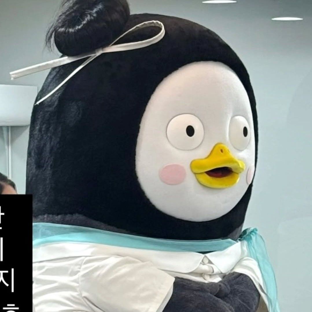 Behind-the-scenes cut of Pengsoo