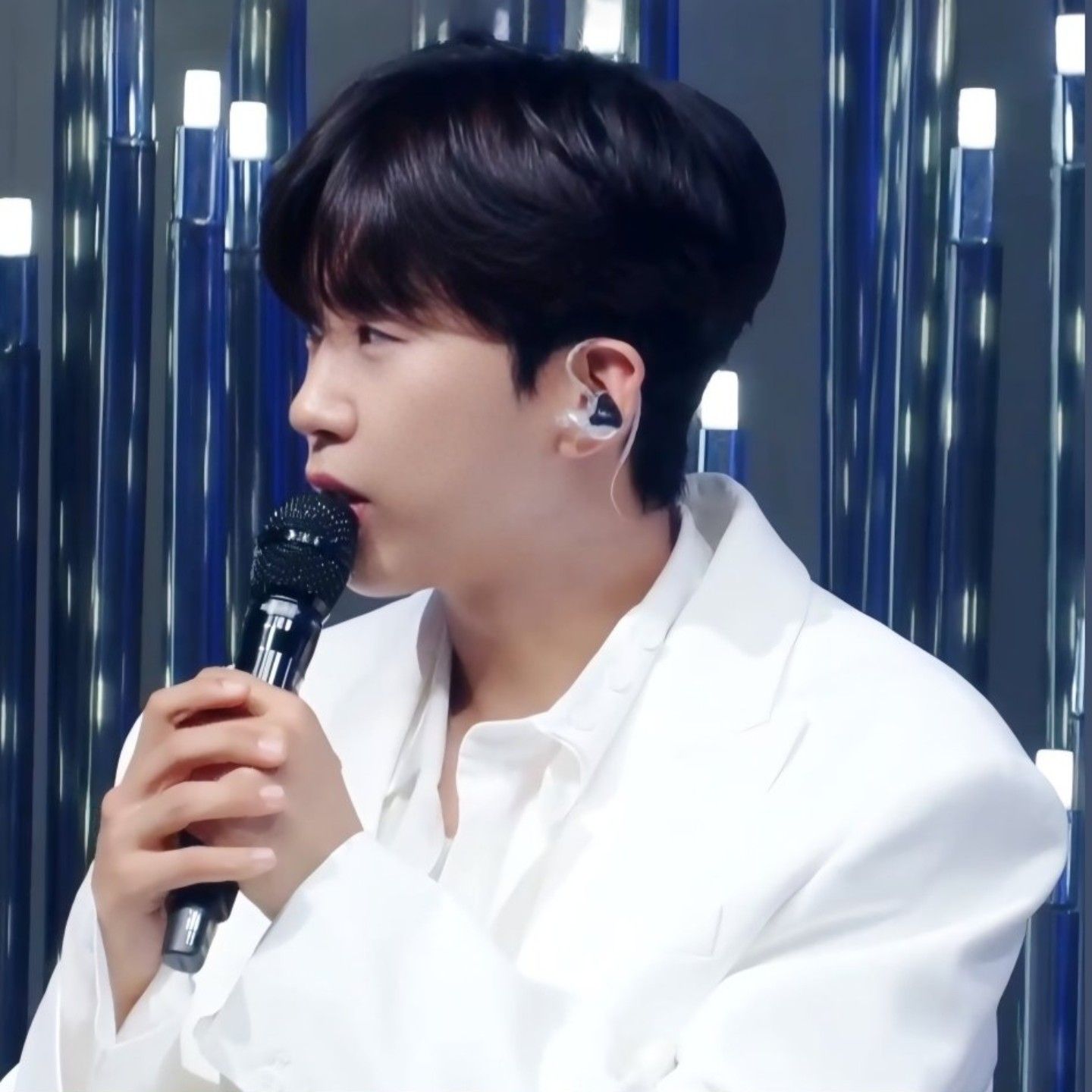 Recent activity shot of Lim Youngwoong