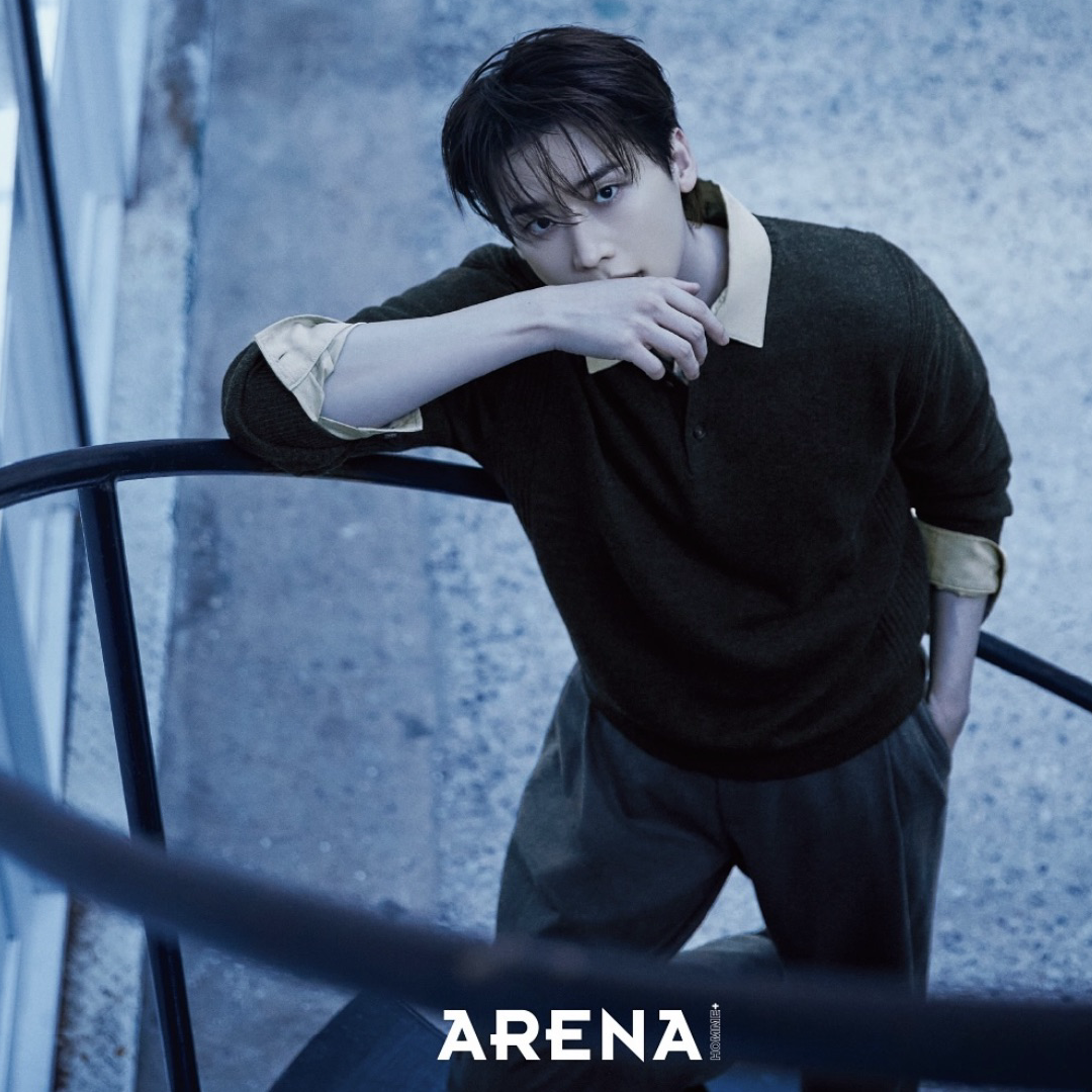 A moment captured by a fan of Lee Jongsuk