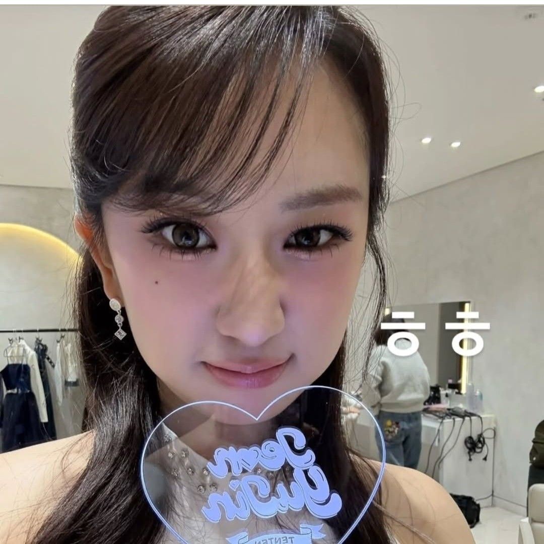 Foto kegiatan terbaru dari Jeon Yujin