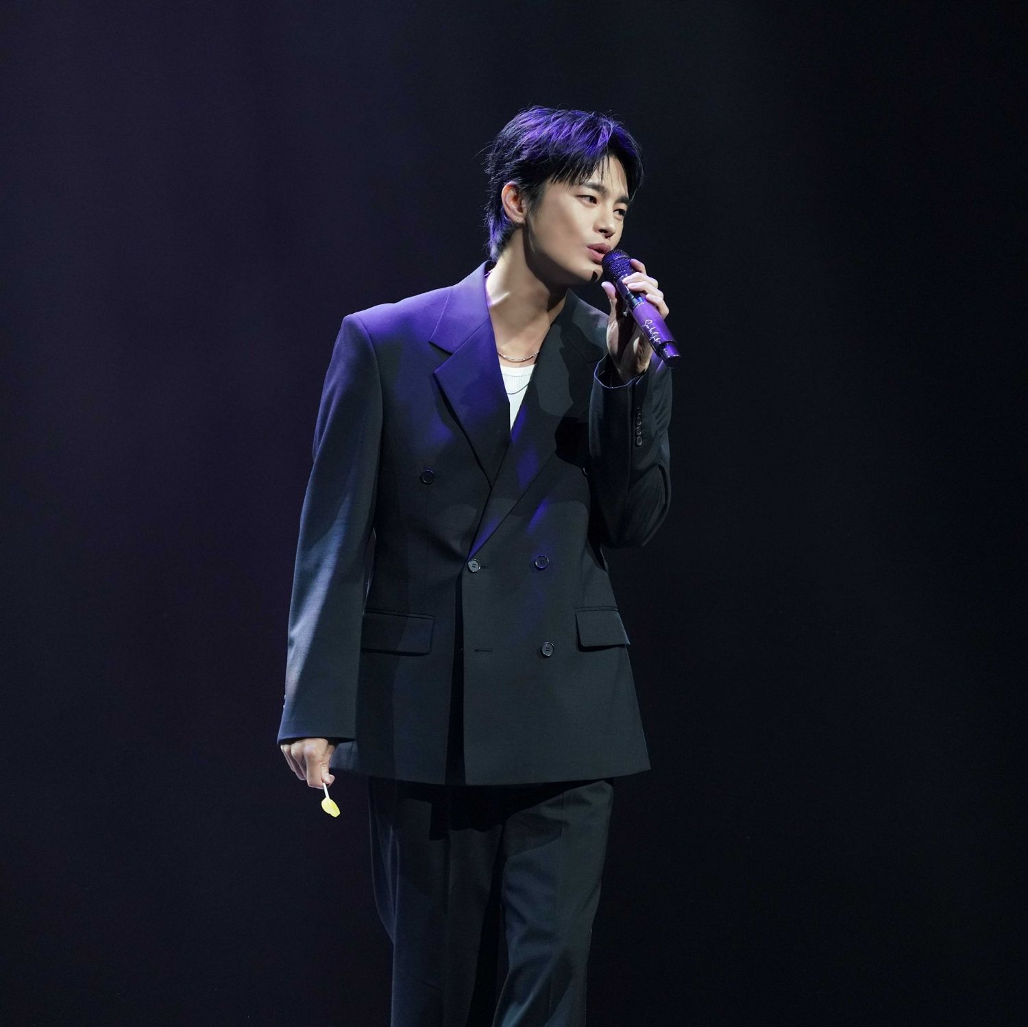 Recent activity shot of Seo Inguk