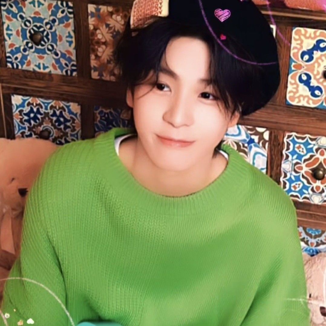 Recent activity shot of Jeong Dongwon