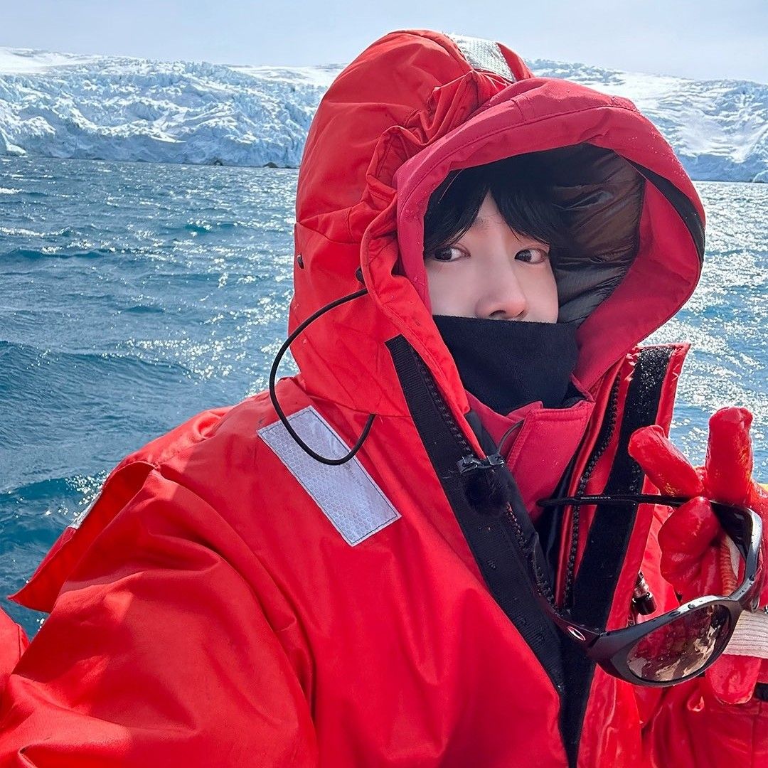 Recent activity shot of Suho