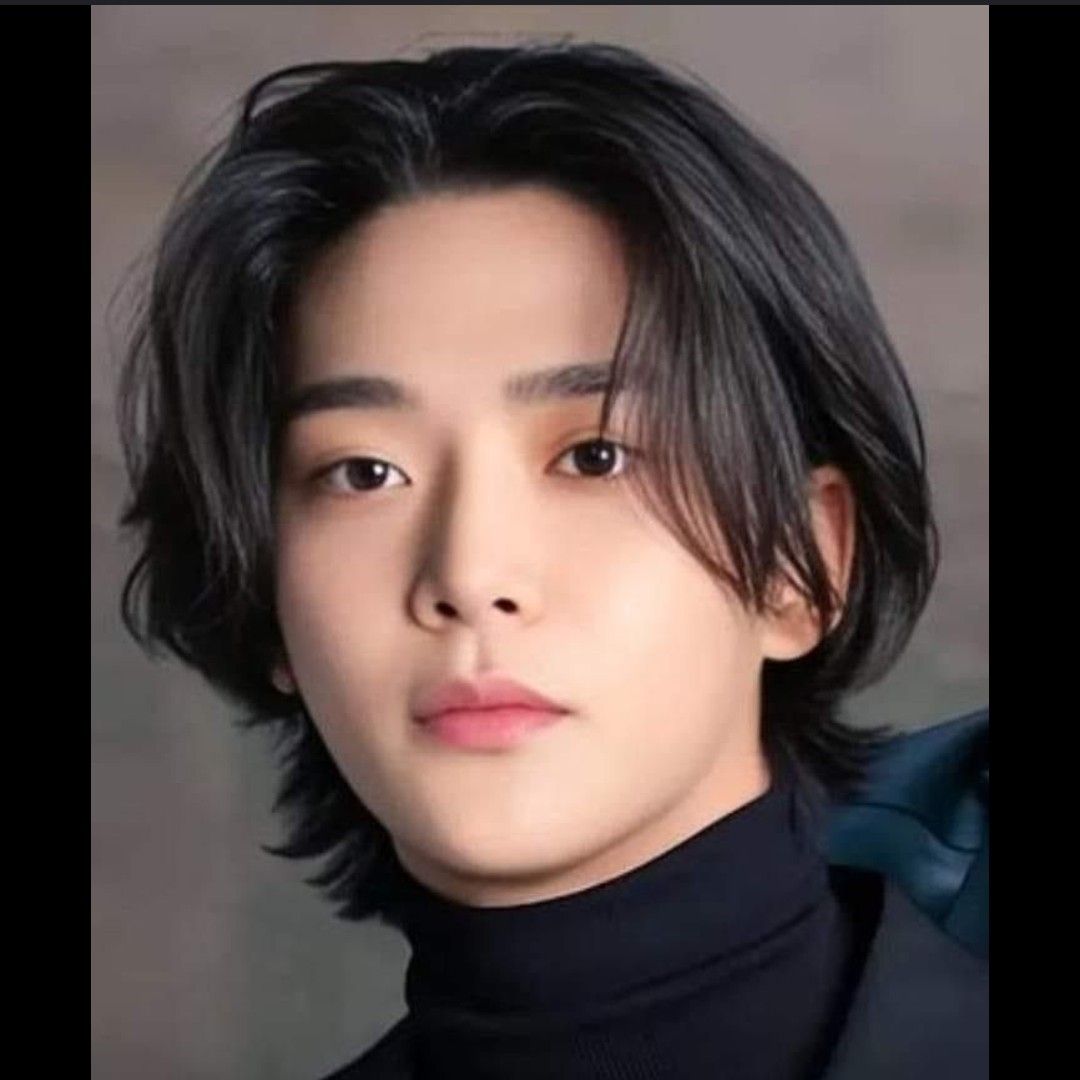 Recent activity shot of Rowoon