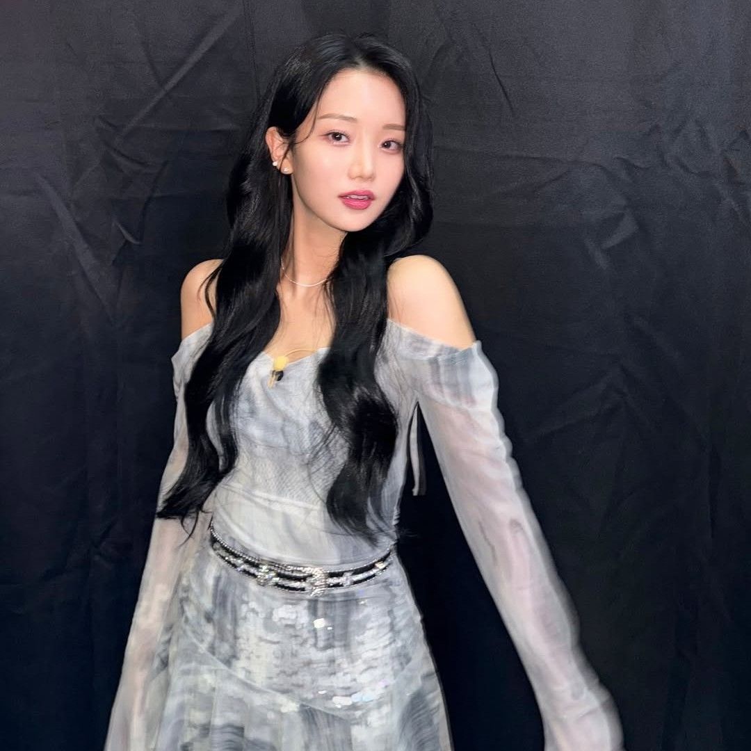 Recent activity shot of Kim Soyeon (2004)