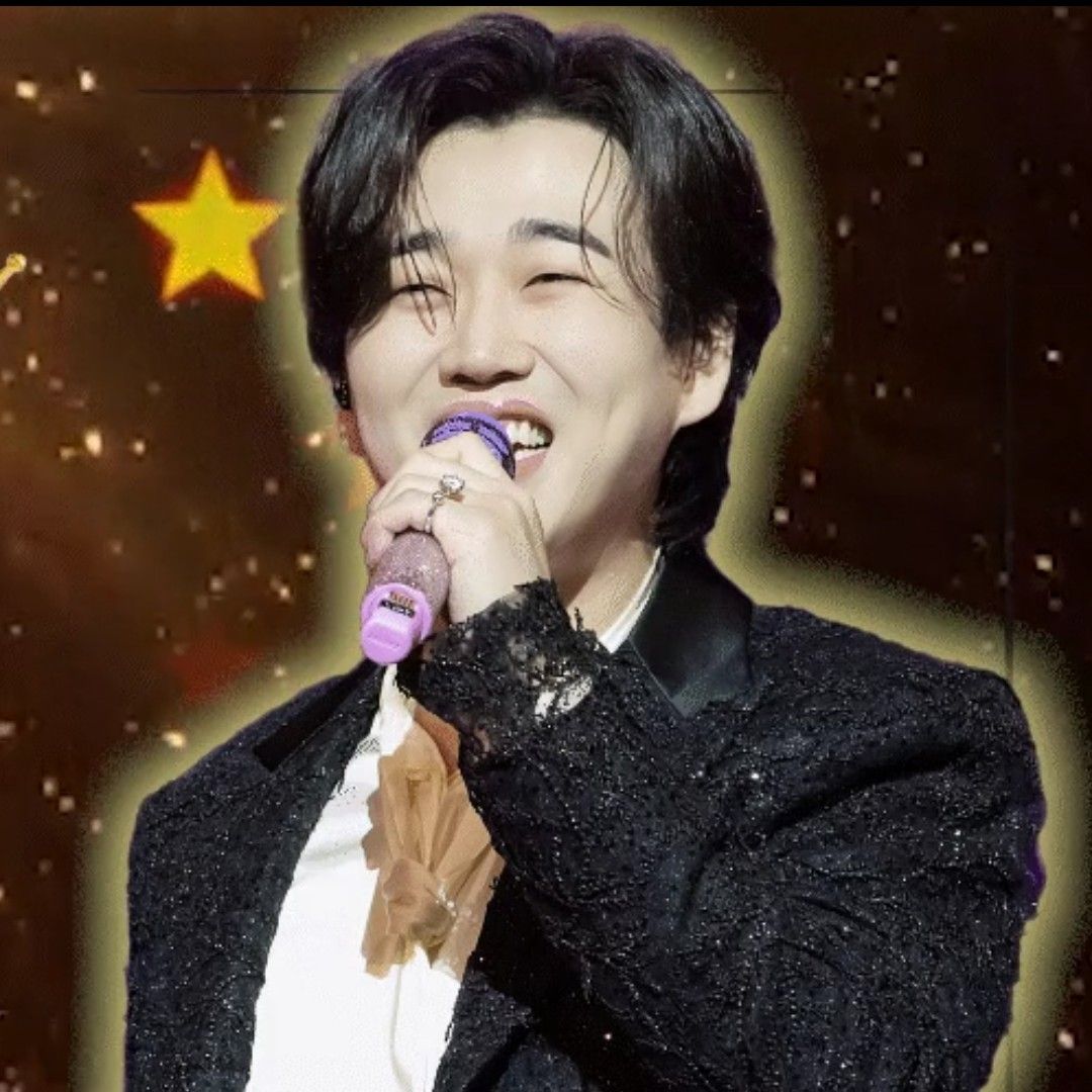 Latest photo of Hwang Youngwoong