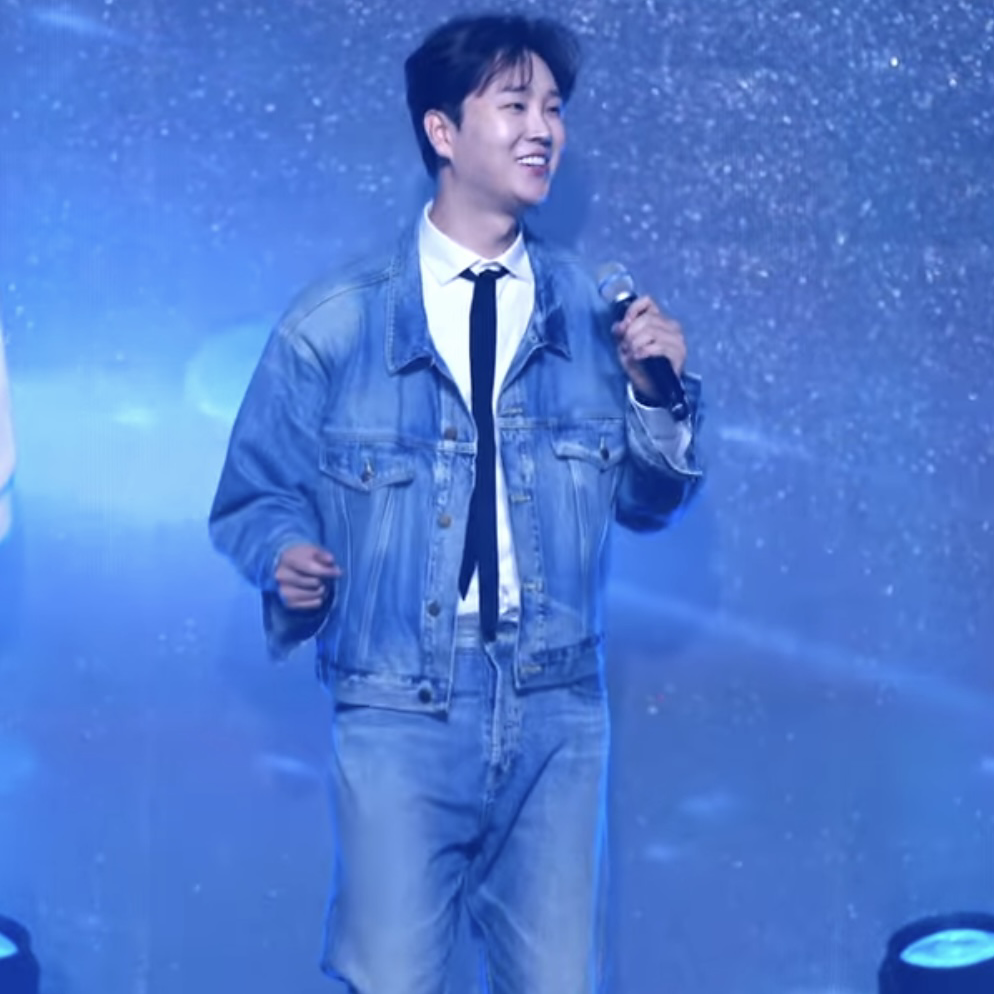 Latest photo of Song Minjun