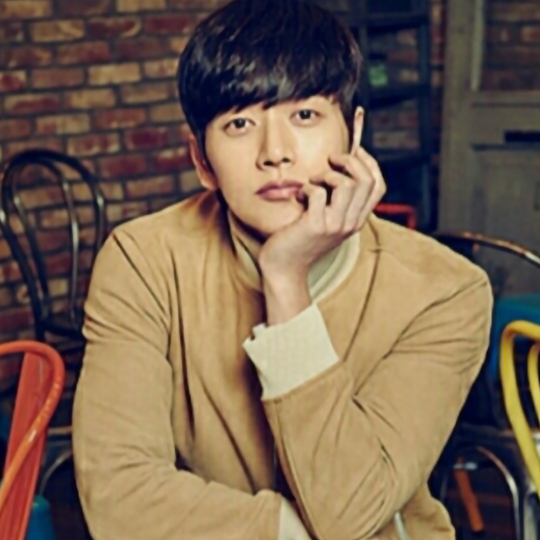 Behind-the-scenes cut of Park Haejin