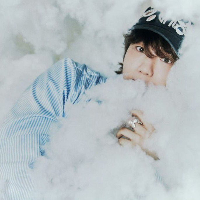 A moment captured by a fan of Baekhyun