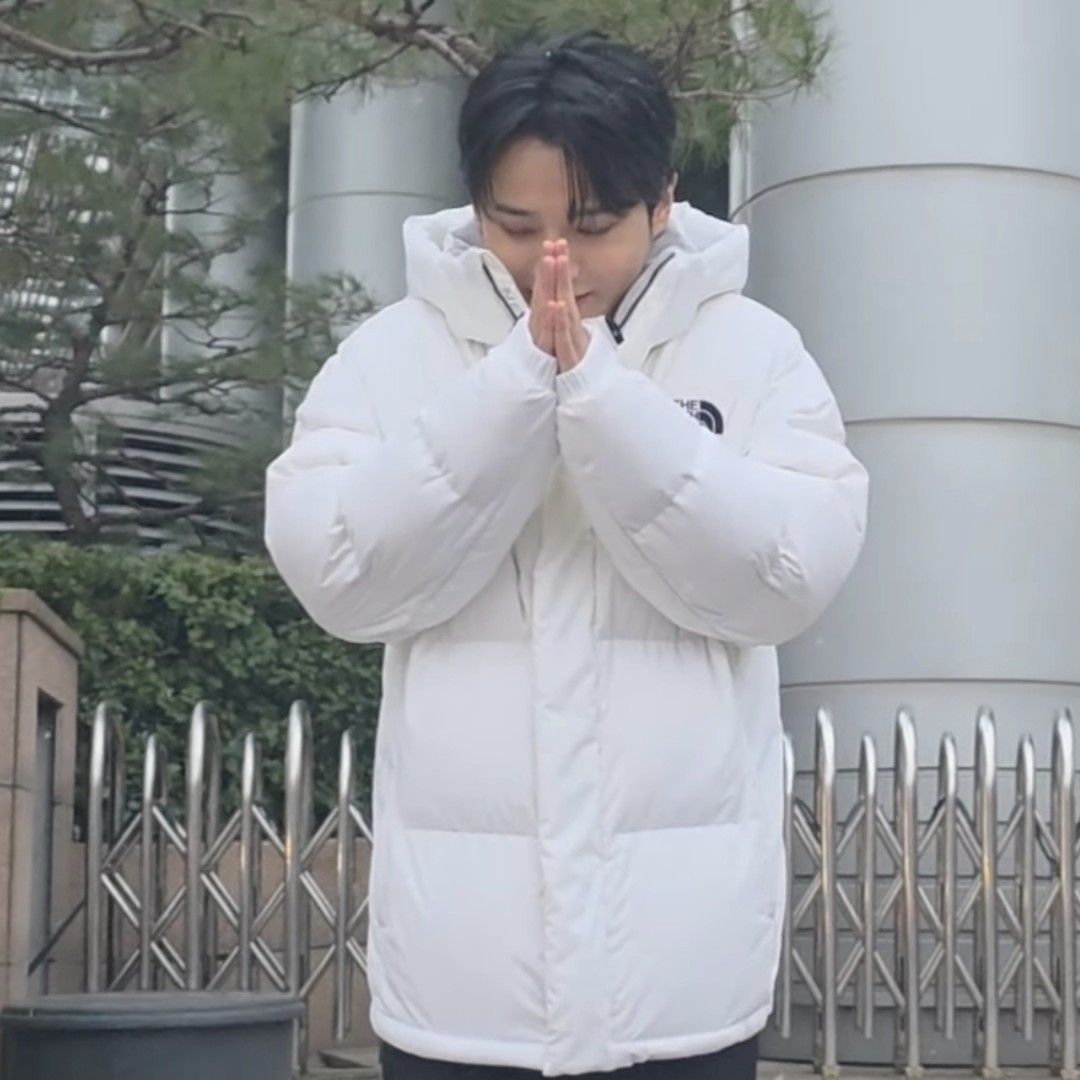 Latest photo of Seong Ri