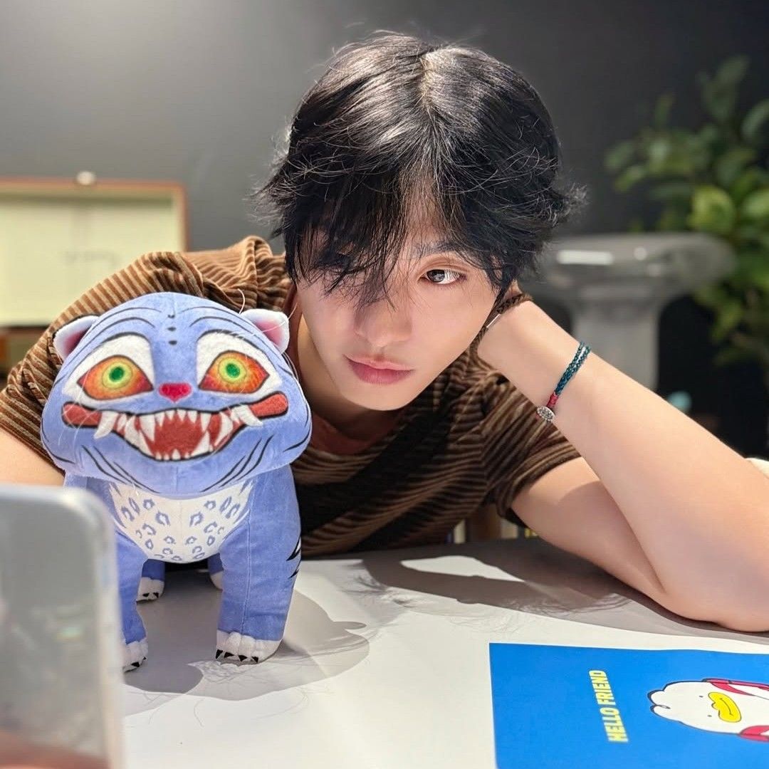 Recent activity shot of Ahn Hyoseop