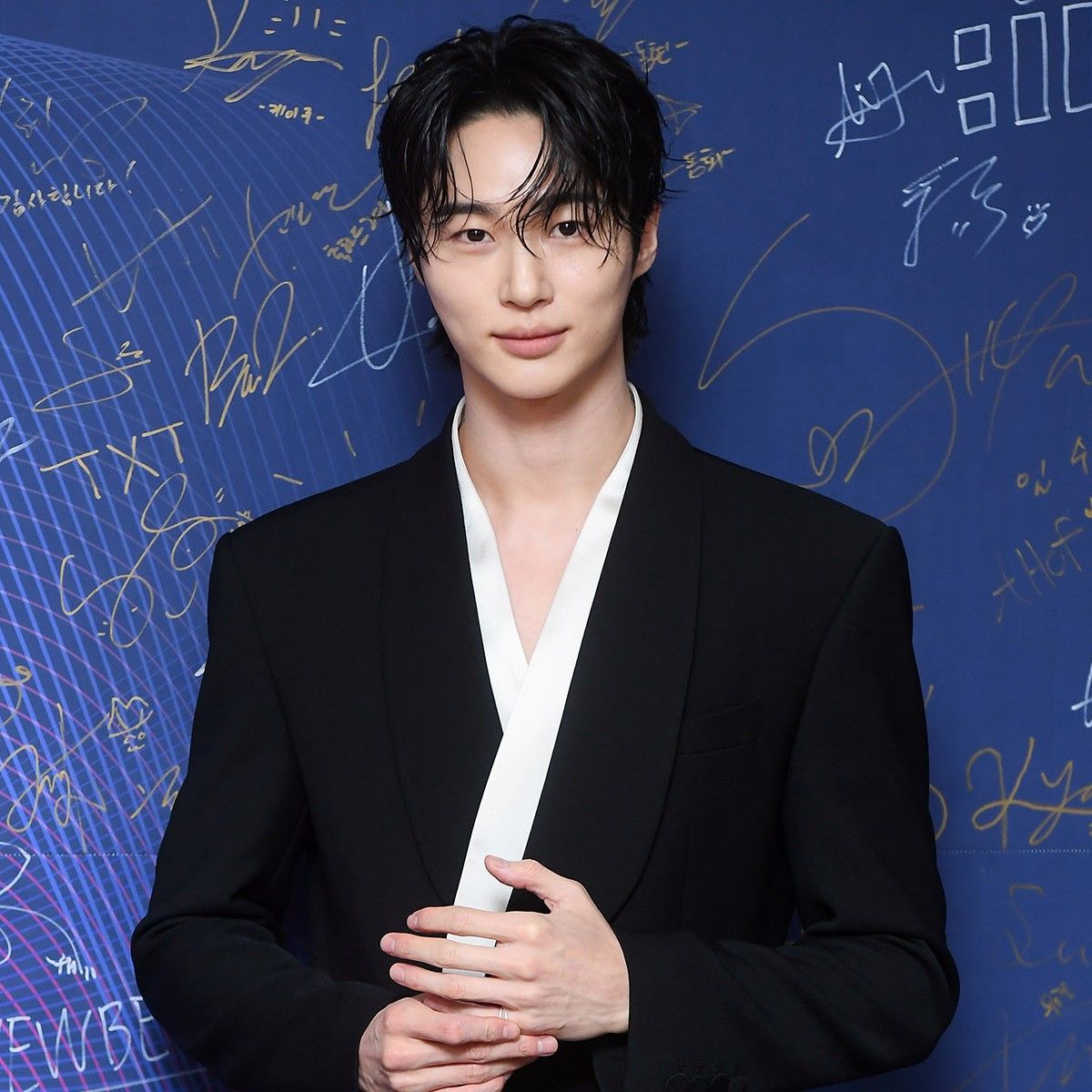 변우석 최근 활동샷
