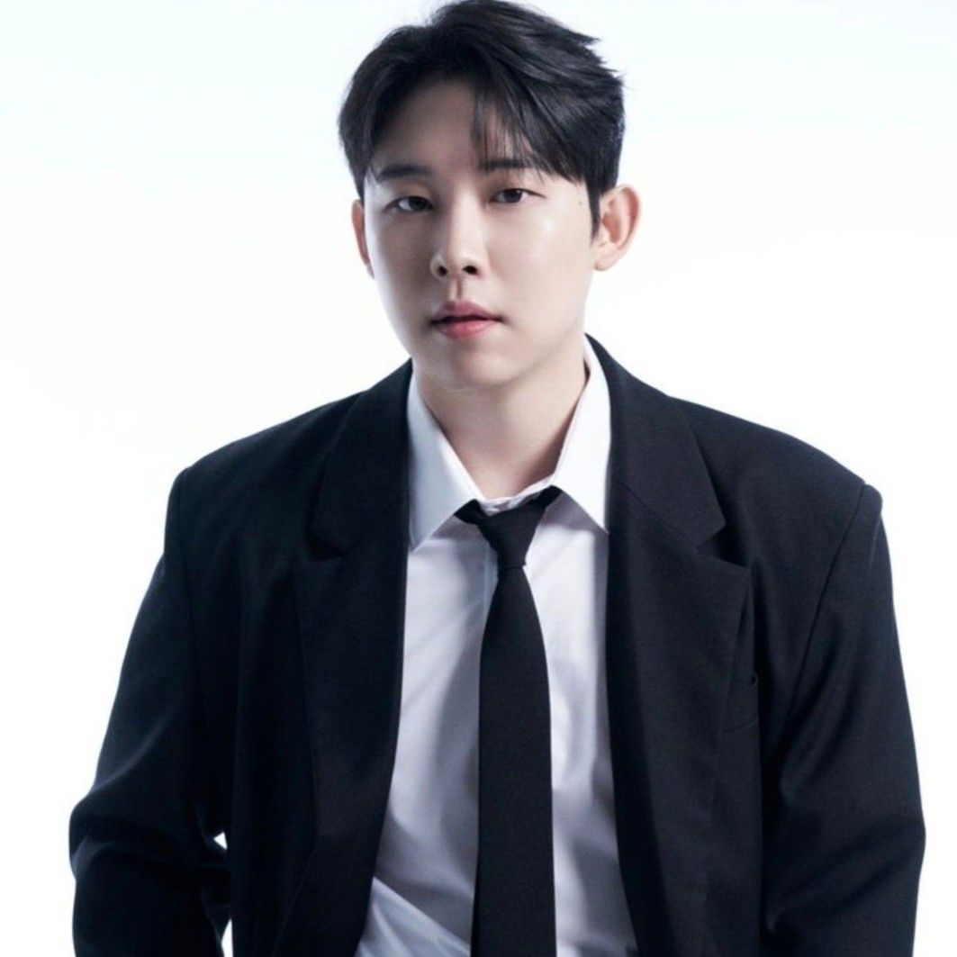 Latest photo of Jinuk