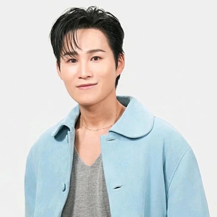 김희재의 최신 사진